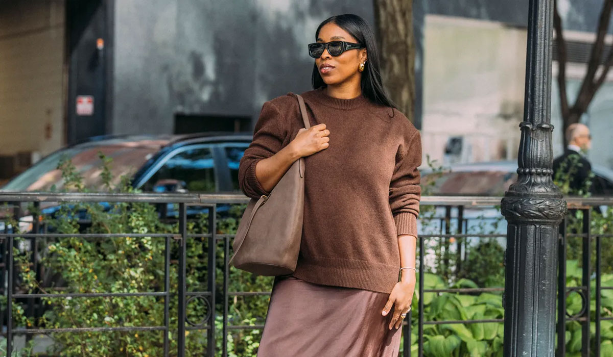 Elegant And Easy-To-Wear Casual Style